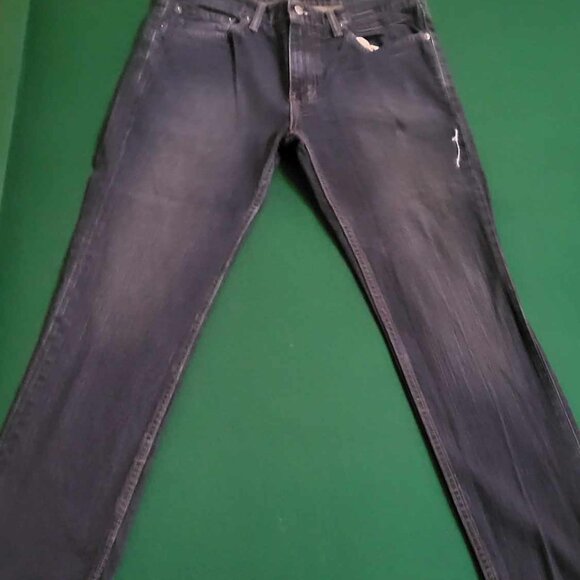 Men's Levi's 511 Blue Jeans. Size 34x30 - Picture 2 of 2